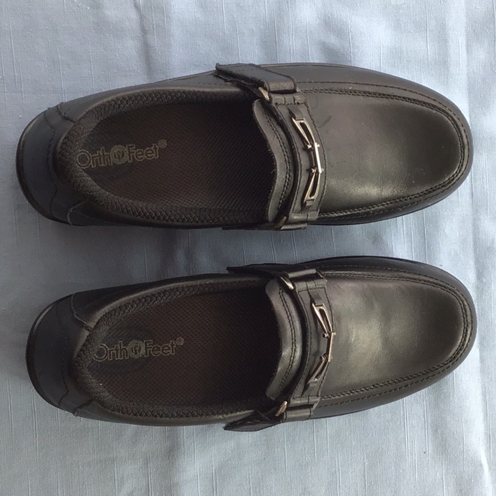 Orthofeet shoes, women’s size 9-D